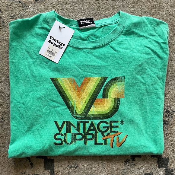 Vintage Supply Oversized T-shirts - Picture 2 of 7
